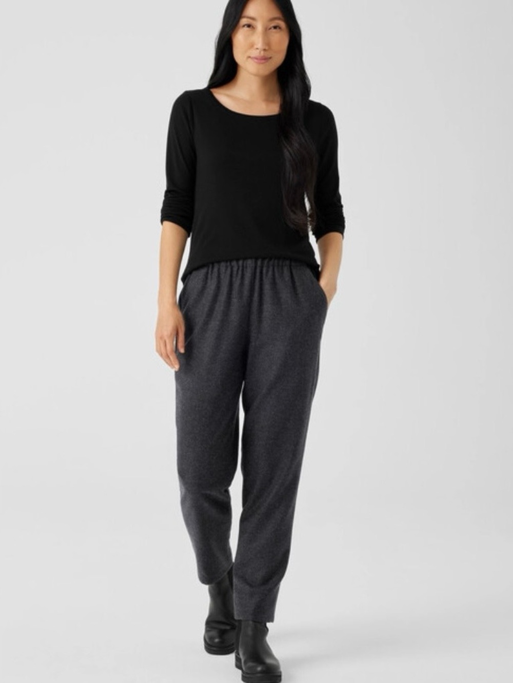 Eileen Fisher 100% Wool Soft Flannel Tapered Leg Pants Stretch Waist Charcoal L